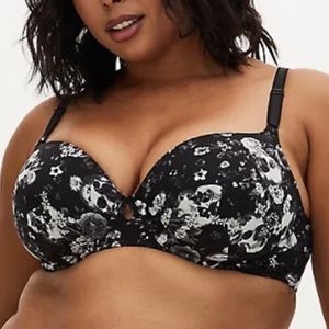 Torrid skull floral back smoothing push up bra 44d